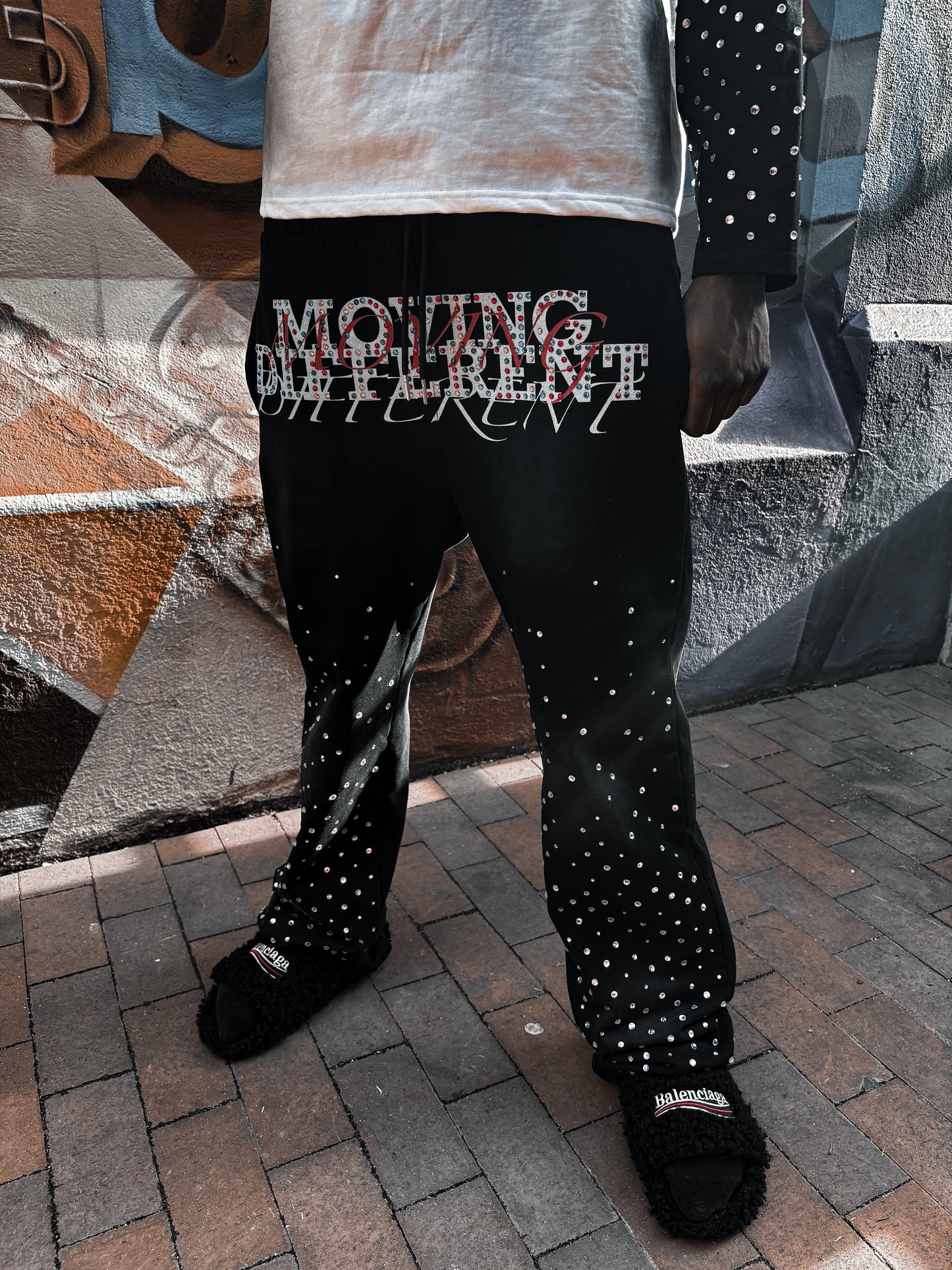 MOVING DIFFERENT Double-Waisted SweatPants